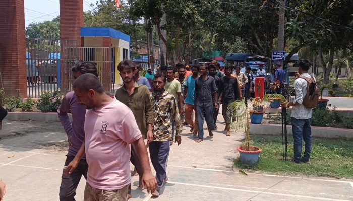 পুশইন বন্ধে দিল্লিকে চিঠি দিয়েছে ঢাকা পুশইন বন্ধে দিল্লিকে চিঠি দিয়েছে ঢাকা