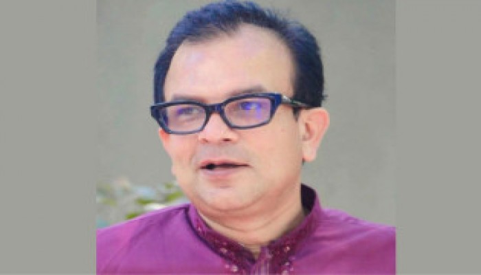 বিমানবন্দরে আটক সাবেক বিএনপি নেতা বিমানবন্দরে আটক সাবেক বিএনপি নেতা