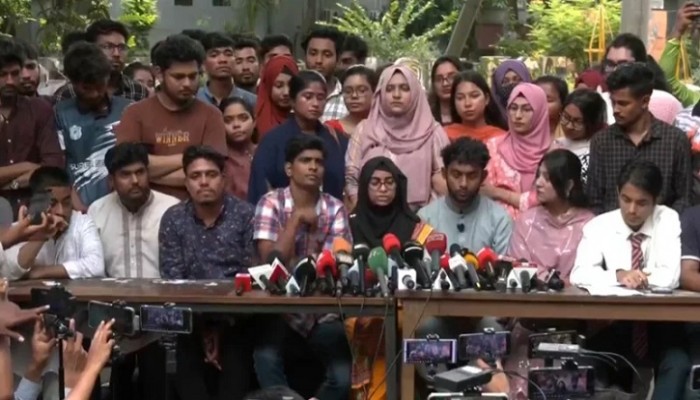 আন্দোলনের হুঁশিয়ারি ৭ কলেজের আন্দোলনের হুঁশিয়ারি ৭ কলেজের