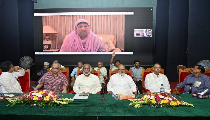 দেশে গণতন্ত্রের নিরাপদ যাত্রা বাধাগ্রস্ত হচ্ছে : খালেদা জিয়া দেশে গণতন্ত্রের নিরাপদ যাত্রা বাধাগ্রস্ত হচ্ছে : খালেদা জিয়া