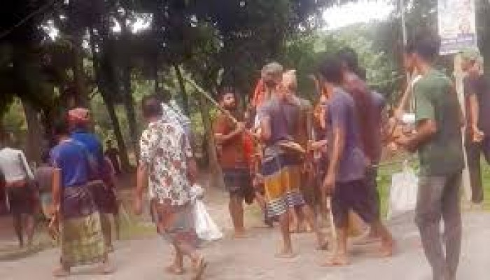 ঝিনাইদহে বিএনপির দু’পক্ষের সংঘর্ষে একজন নিহত আহত ৪ ঝিনাইদহে বিএনপির দু’পক্ষের সংঘর্ষে একজন নিহত আহত ৪