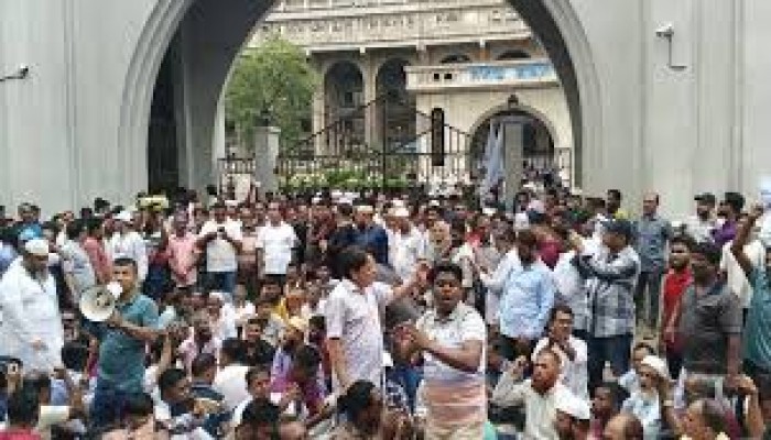 নগর ভবনে মেয়র ইস্যুতে রাজনীতির খেলা নগর ভবনে মেয়র ইস্যুতে রাজনীতির খেলা