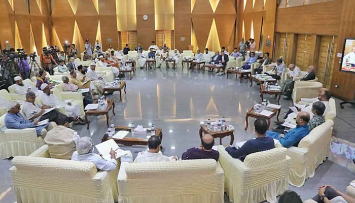 সংস্কার ইস্যুতে ঐকমত্যে অনিশ্চয়তা সংস্কার ইস্যুতে ঐকমত্যে অনিশ্চয়তা