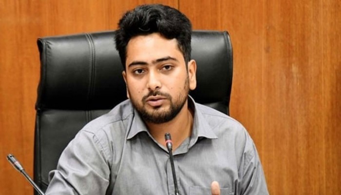 দেশ গঠনে কোনও আপস করবো না -নাহিদ দেশ গঠনে কোনও আপস করবো না -নাহিদ