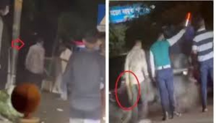 ধানমন্ডিতে প্রকাশ্যে অস্ত্র ঠেকিয়ে ছিনতাই ভিডিও ভাইরাল ধানমন্ডিতে প্রকাশ্যে অস্ত্র ঠেকিয়ে ছিনতাই ভিডিও ভাইরাল