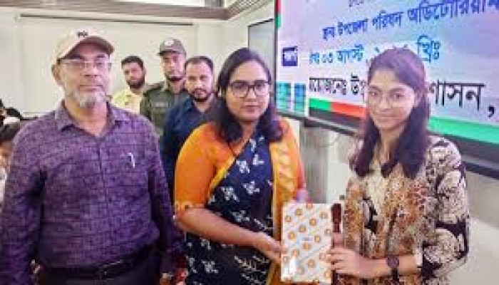 ভাণ্ডারিয়ায় জিপিএ-৫ প্রাপ্ত শিক্ষার্থীদের সংবর্ধনা অনুষ্ঠান ভাণ্ডারিয়ায় জিপিএ-৫ প্রাপ্ত শিক্ষার্থীদের সংবর্ধনা অনুষ্ঠান