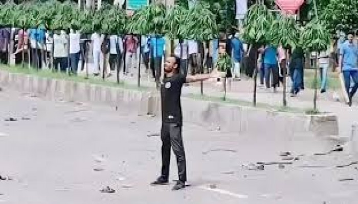 আবু সাঈদ হত্যার ভিডিও এআই দিয়ে বানানো- হাসিনার আইনজীবী আবু সাঈদ হত্যার ভিডিও এআই দিয়ে বানানো- হাসিনার আইনজীবী