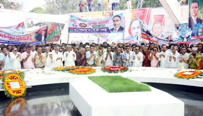 বিএনপির প্রতিষ্ঠাবার্ষিকীতে শুভেচ্ছা জানালেন তারেক রহমান বিএনপির প্রতিষ্ঠাবার্ষিকীতে শুভেচ্ছা জানালেন তারেক রহমান