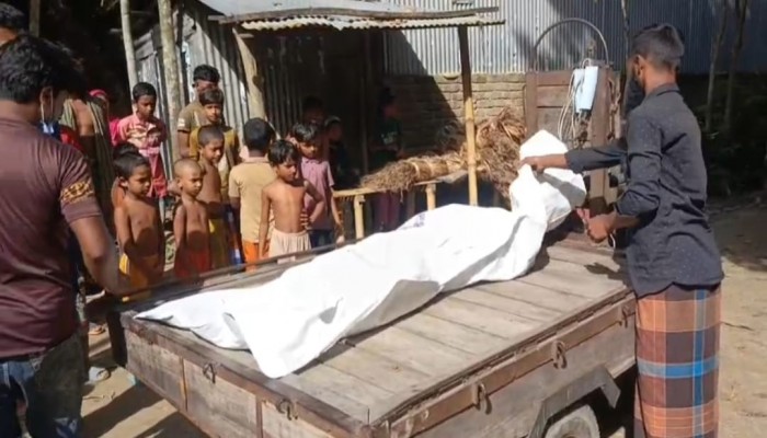 ফরিদপুরের সালথায় পারিবারিক কলহের জেরে স্ত্রীকে পিটিয়ে হত্যা: স্বামী আটক ফরিদপুরের সালথায় পারিবারিক কলহের জেরে স্ত্রীকে পিটিয়ে হত্যা: স্বামী আটক