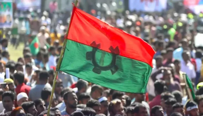 ষড়যন্ত্রের বেড়াজালে বিএনপি ষড়যন্ত্রের বেড়াজালে বিএনপি