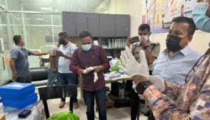 রাজধানীতে ভয়ঙ্কর মাদক কিটামিন উদ্ধার রাজধানীতে ভয়ঙ্কর মাদক কিটামিন উদ্ধার