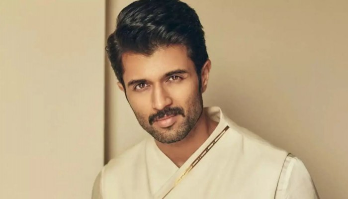 দুর্ঘটনার কবলে বিজয় দেবরকোন্ডা