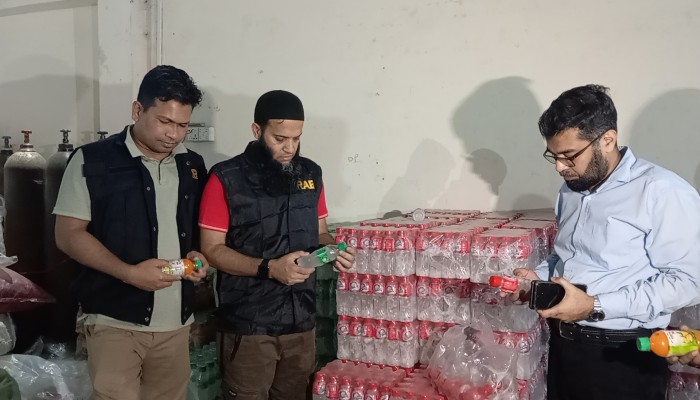 ১০ লাখ টাকা জরিমানা ফ্যাক্টরি সিলগালা