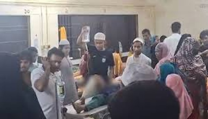 ব্রাহ্মণবাড়িয়ায় মাদ্রাসায় শিশুসহ ৭ জন বিদ্যুৎস্পৃষ্ট ব্রাহ্মণবাড়িয়ায় মাদ্রাসায় শিশুসহ ৭ জন বিদ্যুৎস্পৃষ্ট