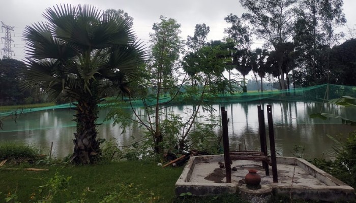 আদমদীঘিতে শ্মশান ব্যবহৃত জলাশয় জবরদখলের অভিযোগ