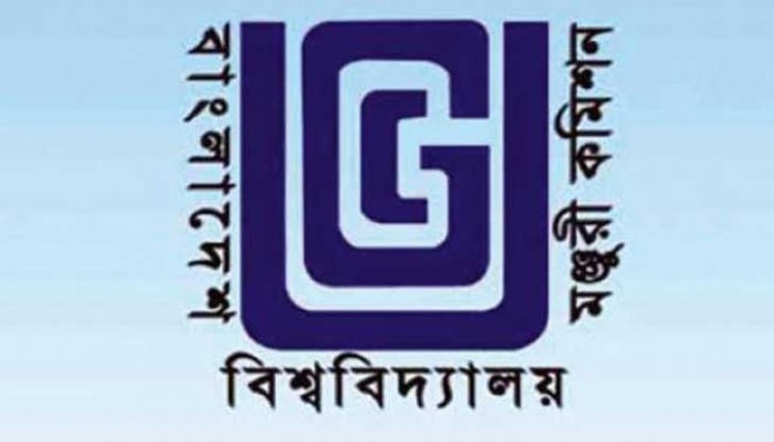 জুলাই আন্দোলনকারীদের সতর্ক থাকার পরামর্শ ইউজিসি চেয়ারম্যানের