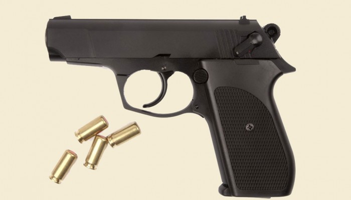 দেশে তীব্র হচ্ছে অবৈধ অস্ত্রের ঝনঝনানির শঙ্কা