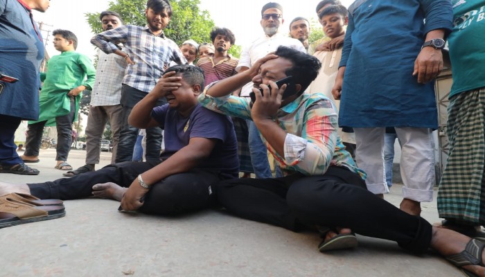 ভূমিকম্পে ক্ষতিগ্রস্ত ভবনে বিশেষজ্ঞের পরামর্শ ছাড়া প্রবেশ না করার পরামর্শ ইউনিসেফের