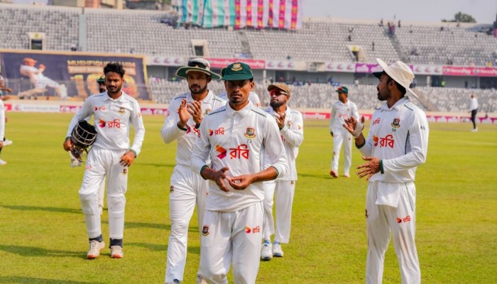 আয়ারল্যান্ডকে বিশাল ব্যবধানে হারালো টাইগাররা