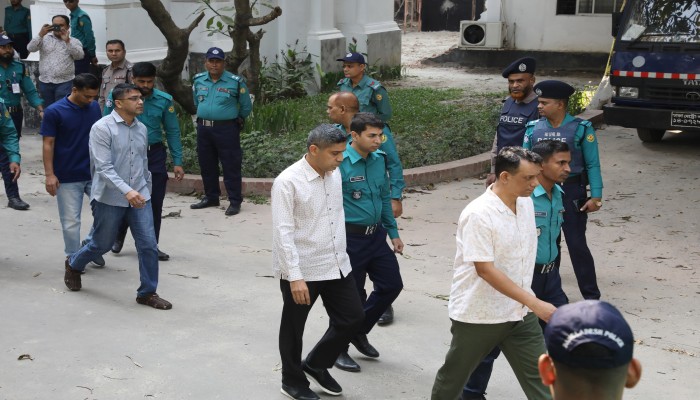 ১৩ সেনা কর্মকর্তার মামলায় শুনানির নতুন তারিখ ৩ ও ৭ ডিসেম্বর