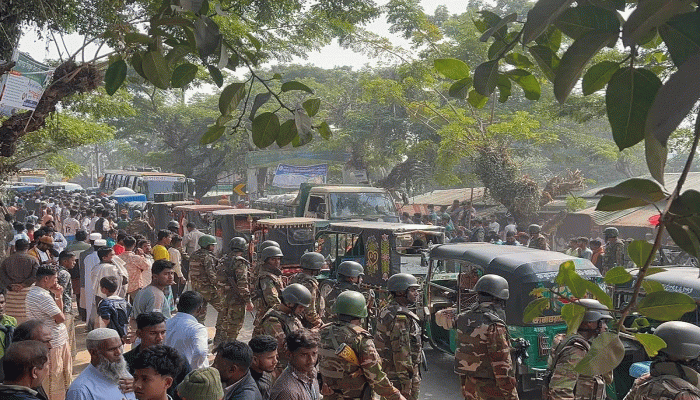 উত্তপ্ত টেকনাফ সীমান্ত